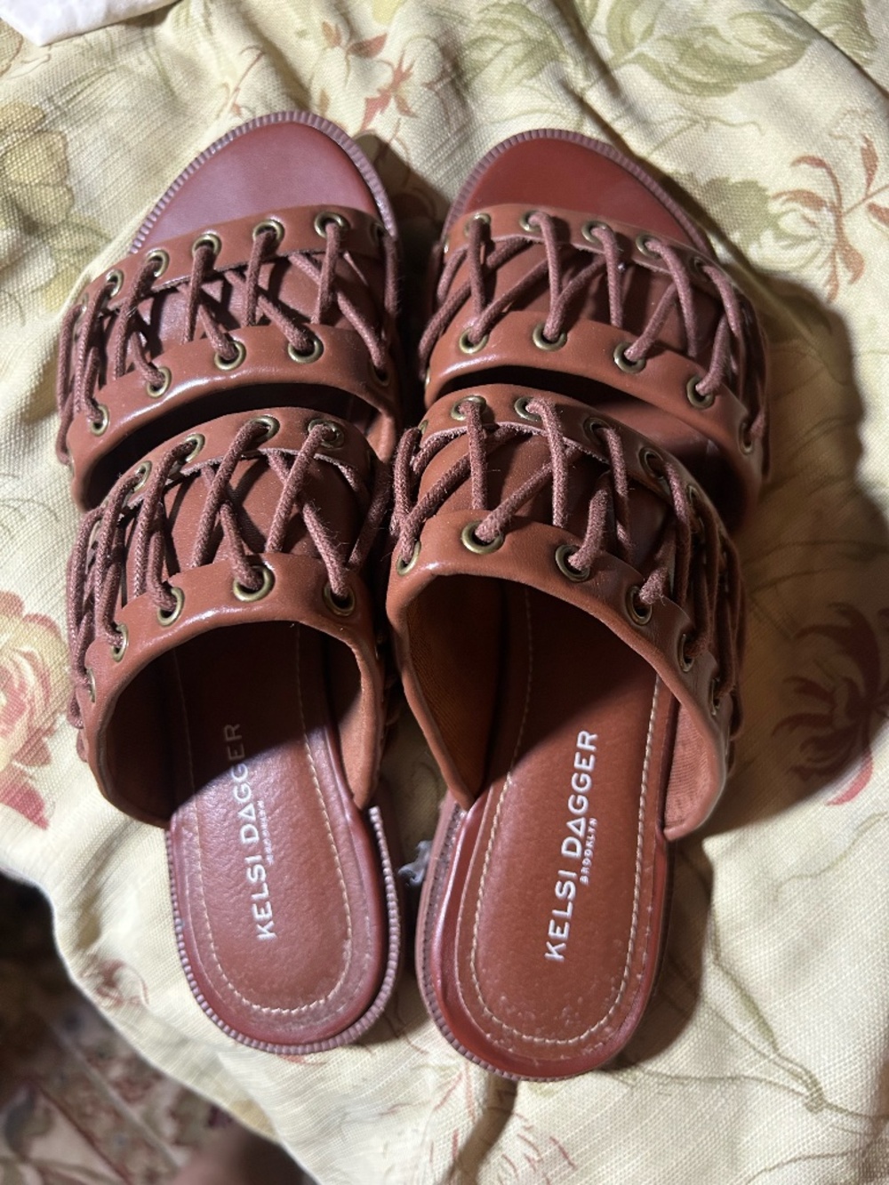 Kelsi Dagger slide sandal brown